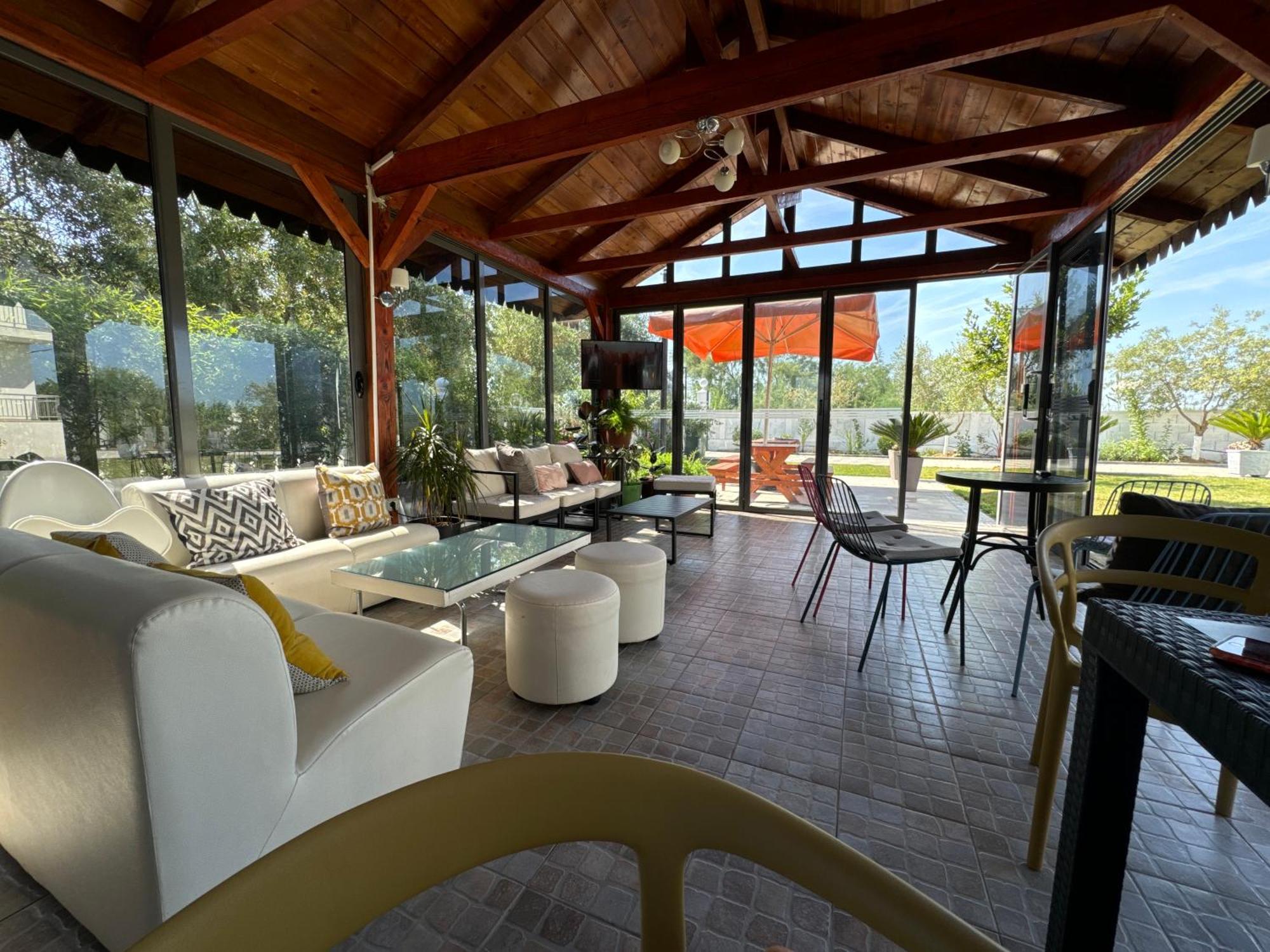 Kunevain Guest House Lezhë 外观 照片