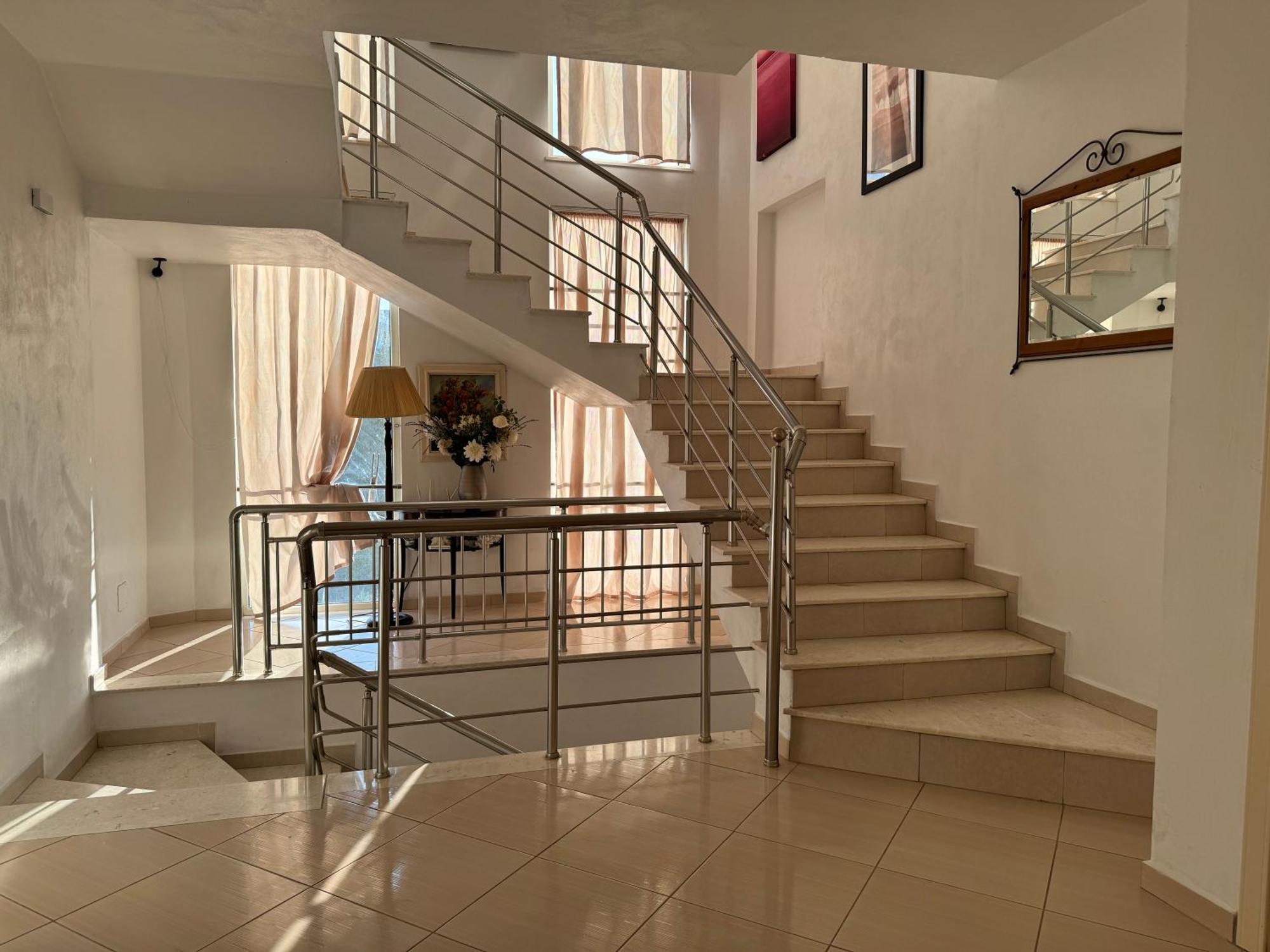 Kunevain Guest House Lezhë 外观 照片