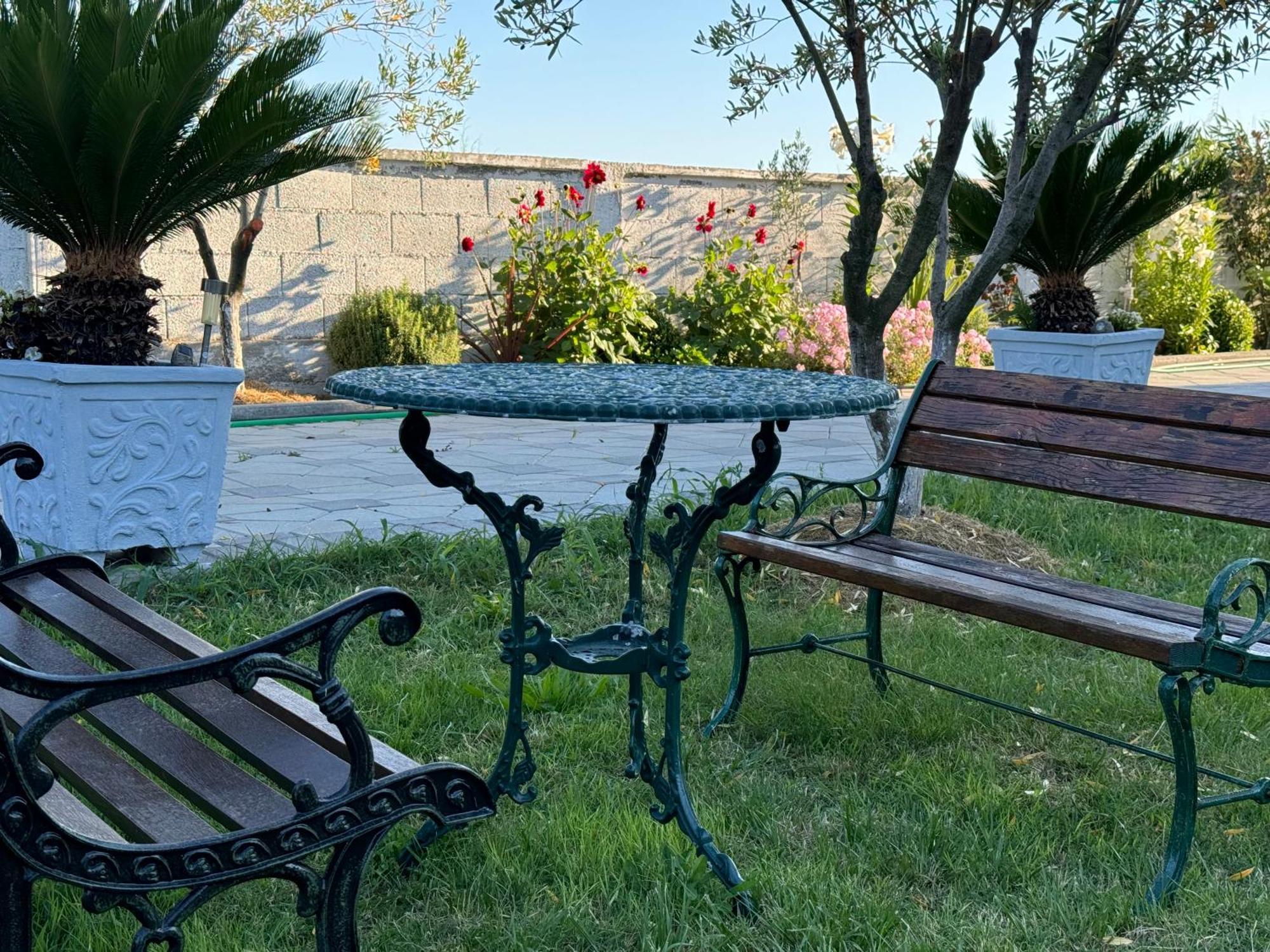 Kunevain Guest House Lezhë 外观 照片