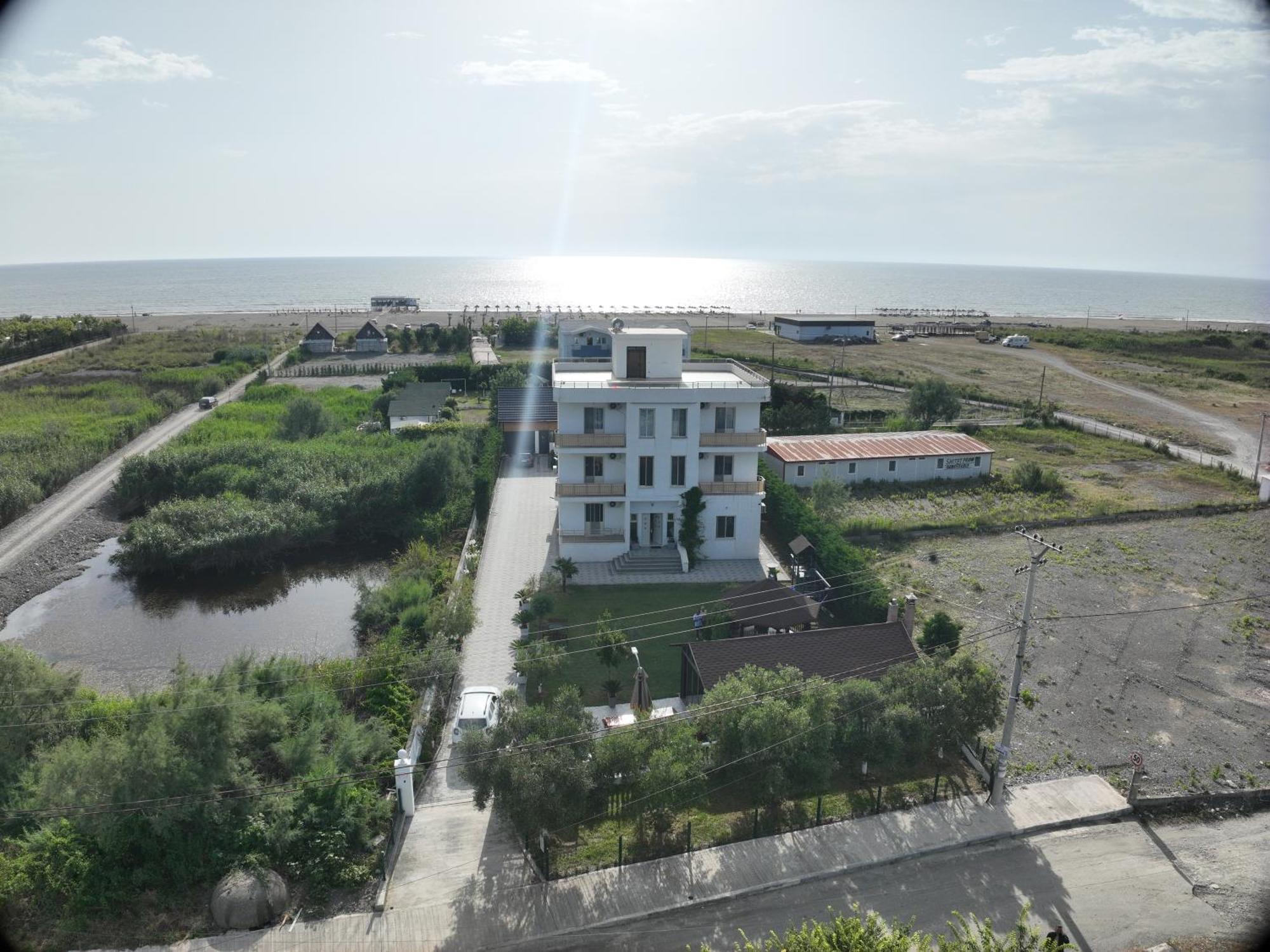 Kunevain Guest House Lezhë 外观 照片
