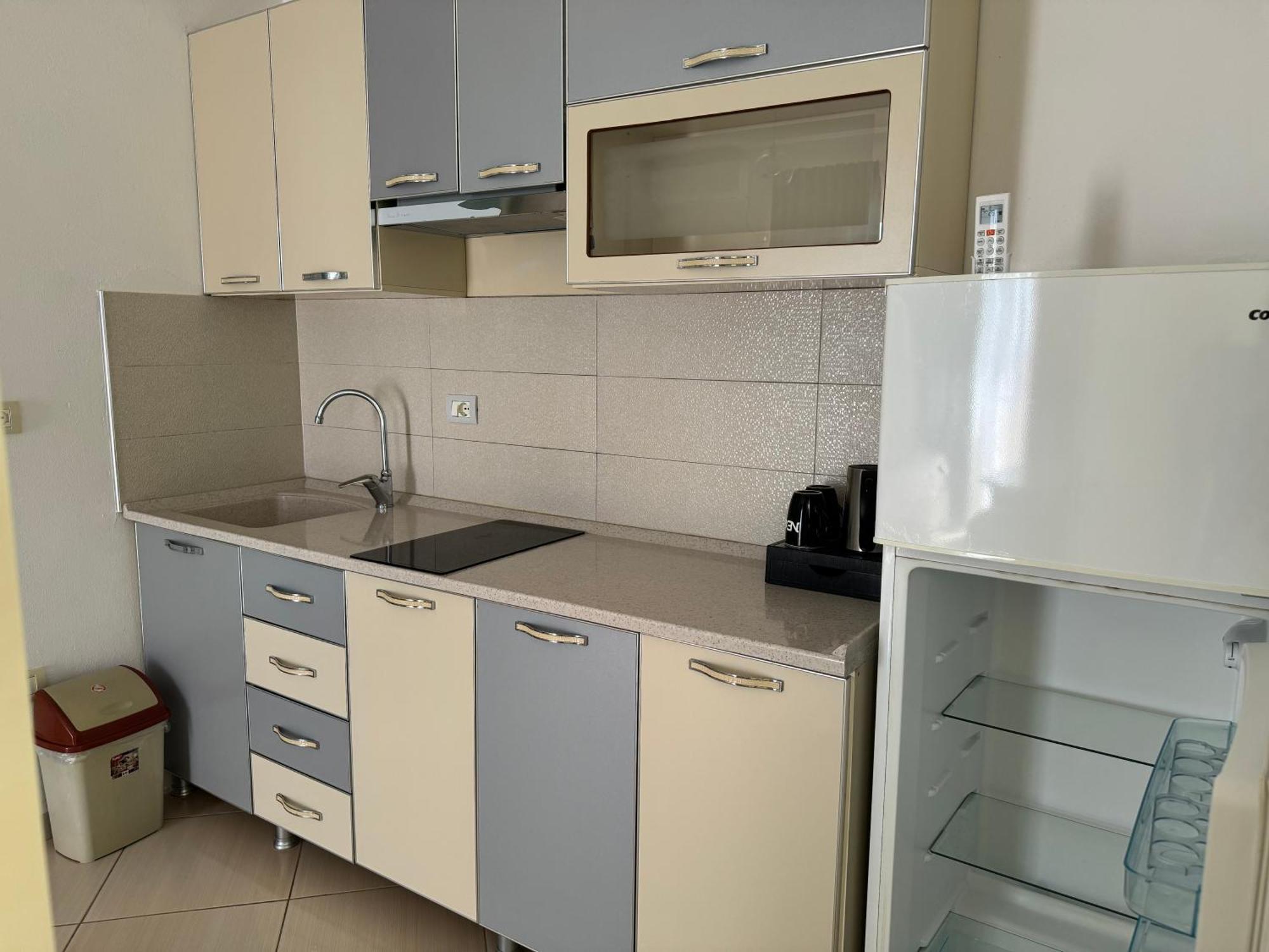 Kunevain Guest House Lezhë 外观 照片