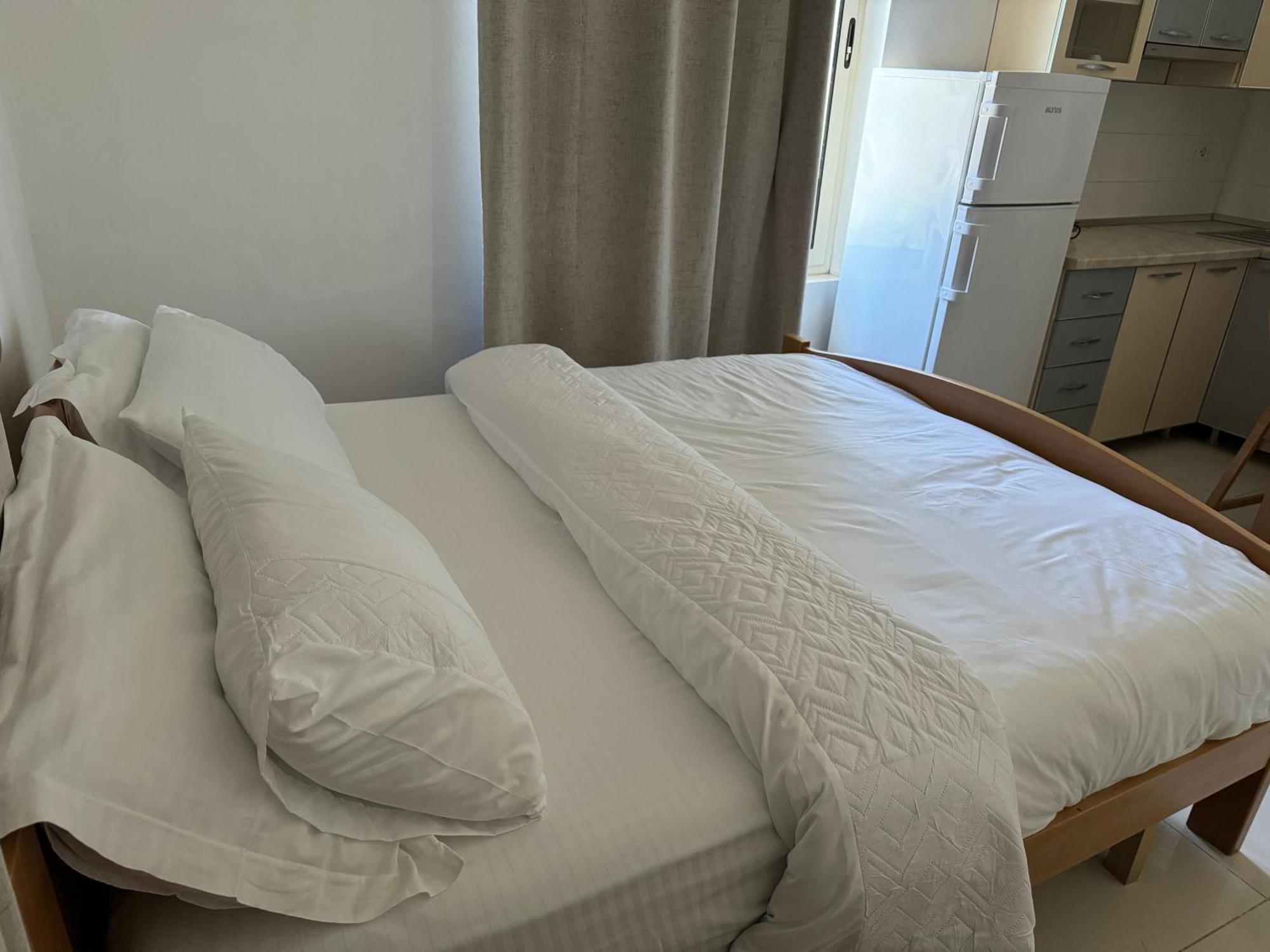 Kunevain Guest House Lezhë 外观 照片